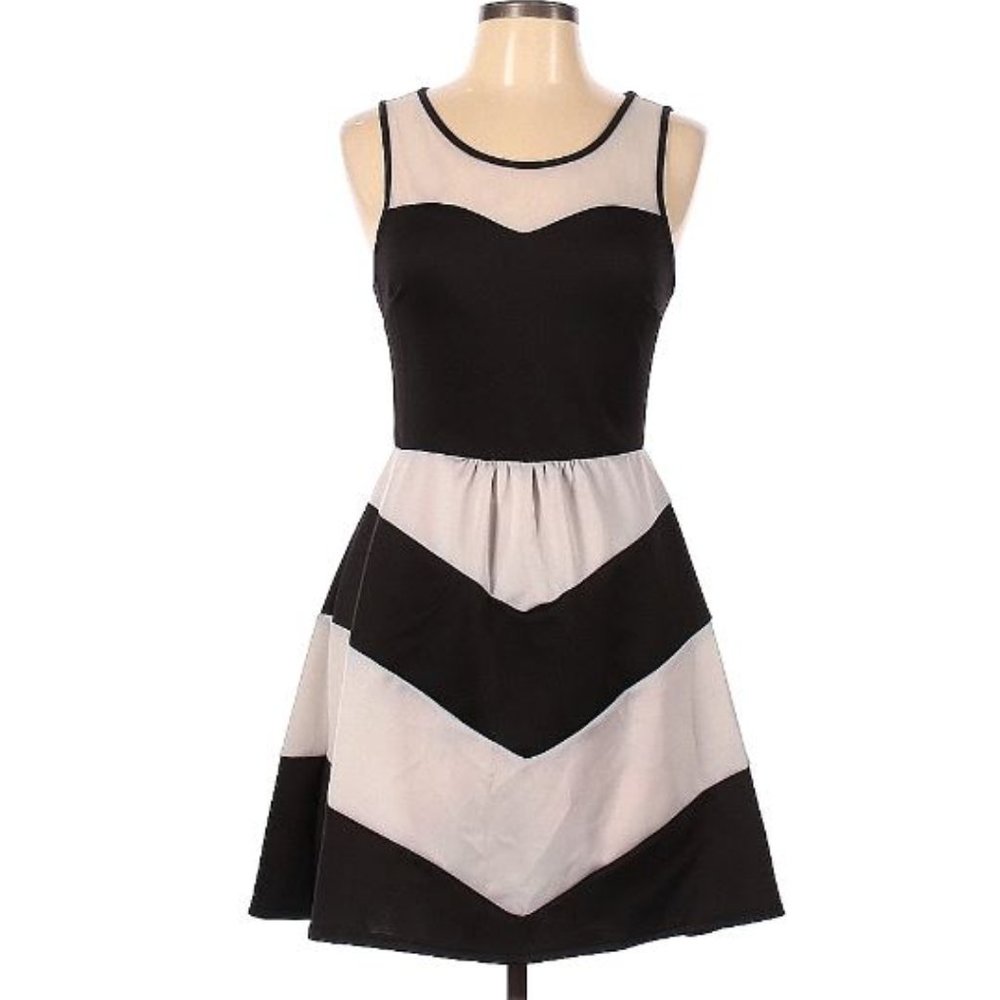 Charlotte Russe Color Blocked Mini Silhouette Dress